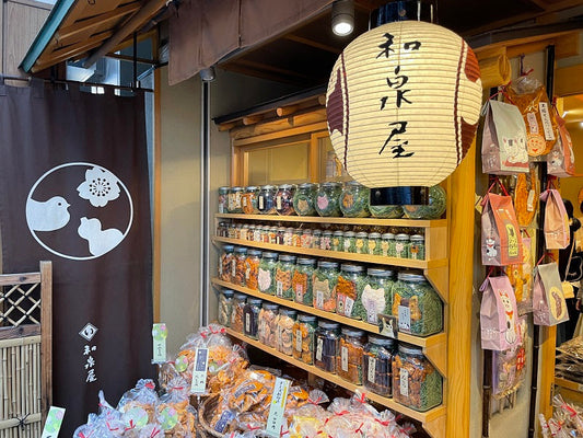 浅草・和泉屋の猫せんべいをご紹介！自分へのお土産やギフトにいかが？